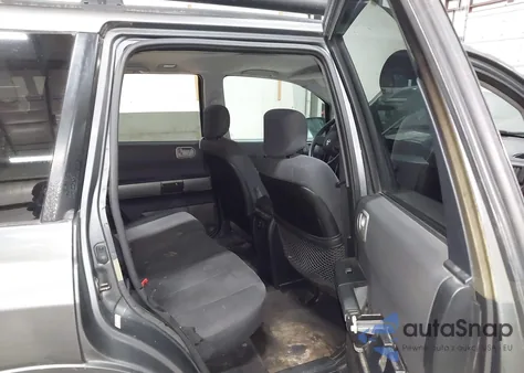 2004 Mitsubishi Endeavor Ls z USA, uszkodzony, nr VIN 4A4MN21SX4E090581